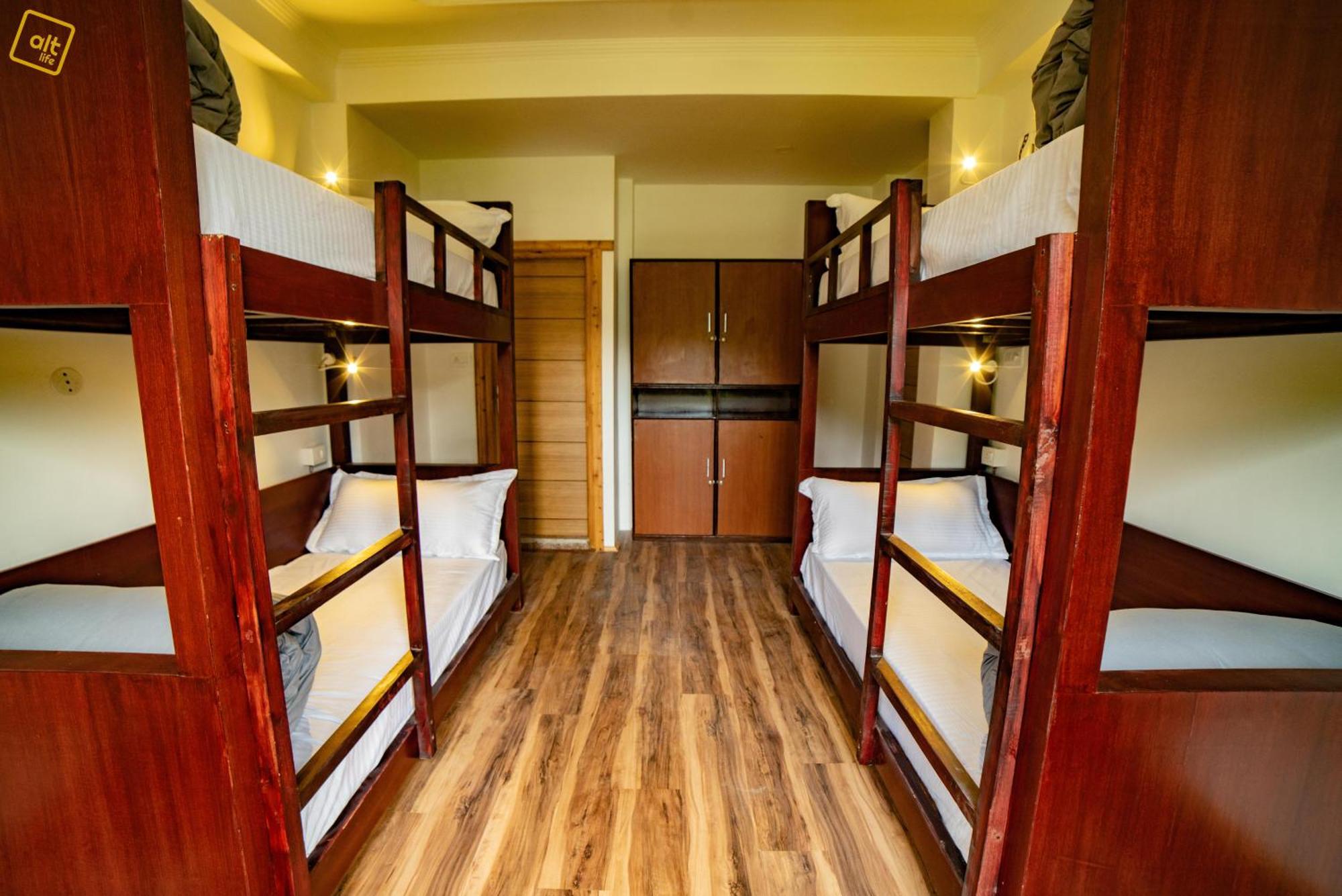 Alt Life - Manali Hostel - Manali (Himachal Pradesh) — Photos 1